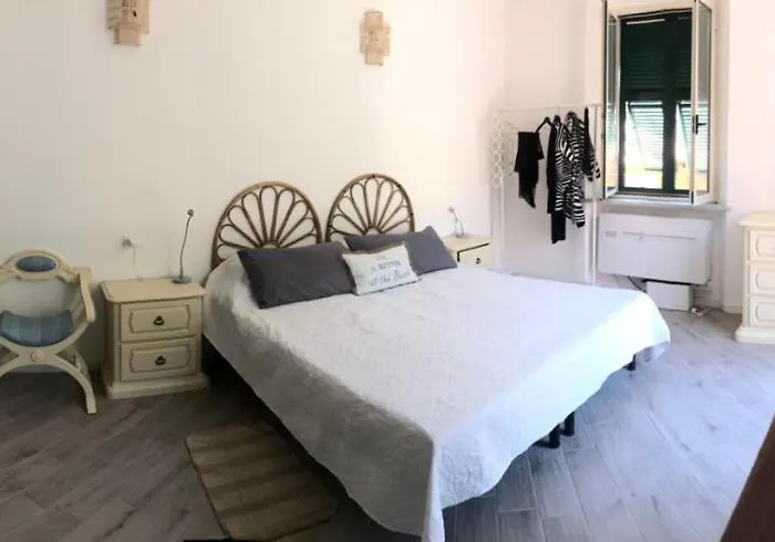 La Casa Delle Fiorentine Апартаменты Специя