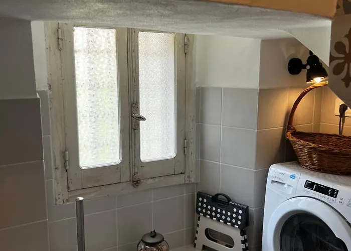 La Casa Delle Fiorentine Специя